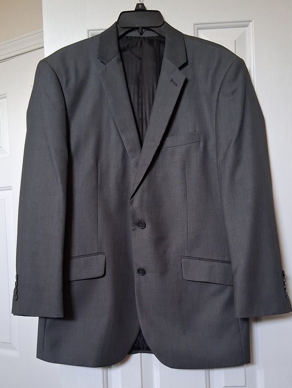 Men's Classic 3 Pc Grey Suit